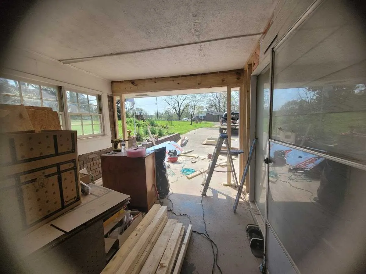 Air movers and dehumidifier for Drying & Dehumidification in North Merritt Island